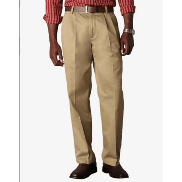 Dockers NWT Signature Khaki Pants Classic Fit D3 Pleated, Men's Size 31 x 30 - Picture 1 of 7